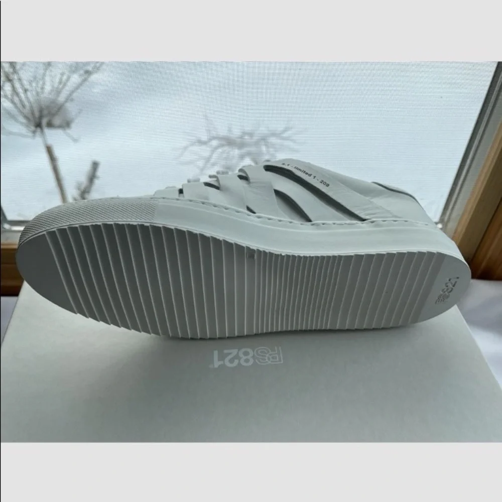NEW PS821 LIMITED EDITION Men Sneakers.